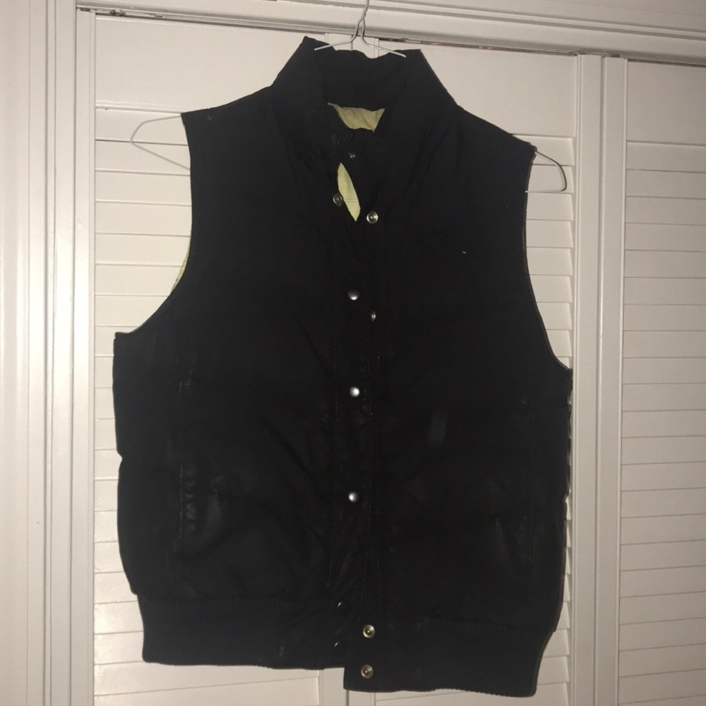 Women’s puffer vest